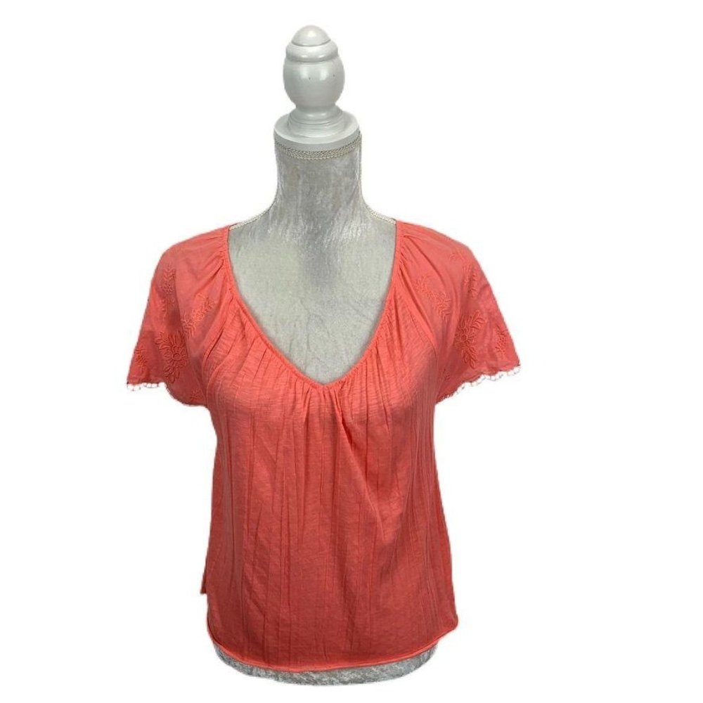 American Eagle Peach Pink Top Embroidered Sleeves